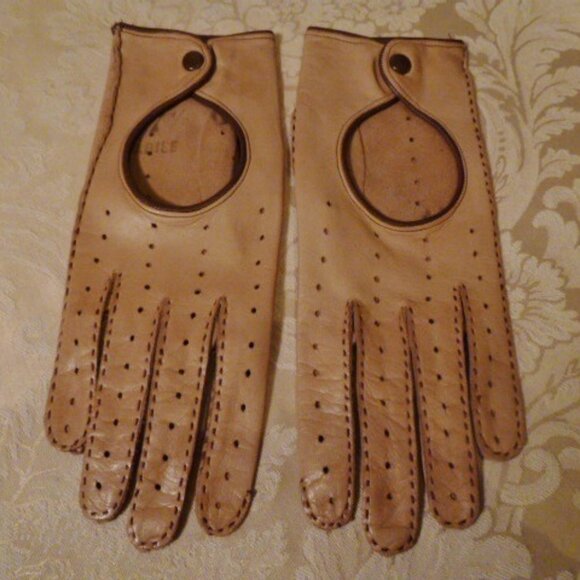 Vintage Camel Tan Leather Driving Gloves Contrasting Welting & Stitching ~ Size - Picture 1 of 9